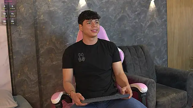 Ethan occonor online show from September 2025 12:47:02 PM