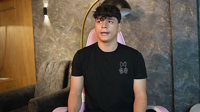 Ethan occonor online show from November 2025 01:05:01 PM