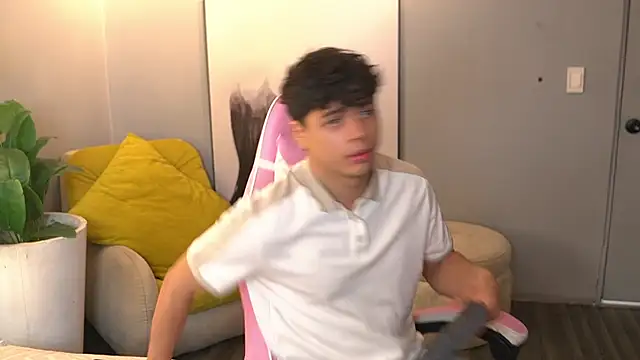 Ethan occonor online show from September 2025 01:14:01 PM