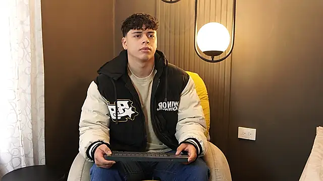 Ethan occonor online show from September 2025 12:44:02 PM