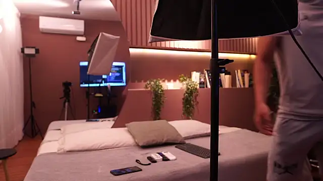 Ethan occonor online show from April 2026 12:41:02 PM