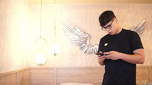 Ethan occonor online show from November 2025 12:38:02 PM