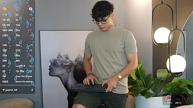 Ethan occonor online show from October 2025 12:24:02 PM