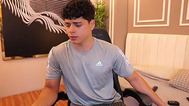 Ethan occonor online show from May 2026 04:04:02 PM