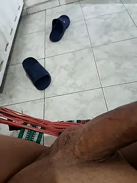 Exoticovergon online show from April 2026 09:27:01 PM