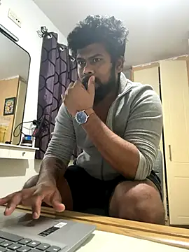 Snapshot of CrazyShashank chatting on November 2025 05:27:01 PM CrazyShashank online show from November 2025 05:27:01 PM