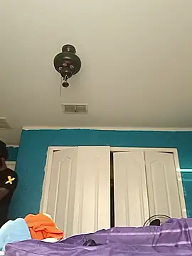 Snapshot of Kaalum561 chatting on November 2025 12:27:01 PM Kaalum561 online show from November 2025 12:27:01 PM