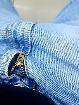 guridosul051 online show from January 2026 01:47:01 PM