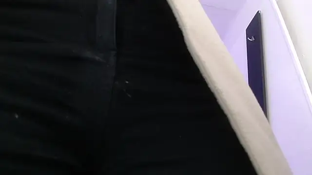 aleesha cameron02 online show from December 2025 07:14:02 PM