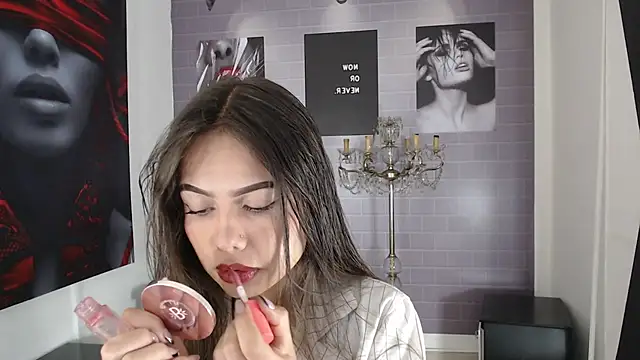 Snapshot of aleesha_cameron02 chatting on November 2025 12:09:02 PM aleesha cameron02 online show from November 2025 12:09:02 PM