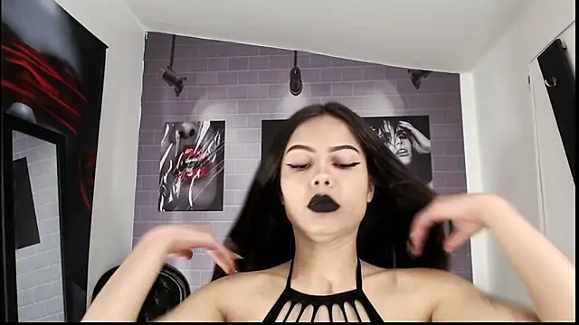 aleesha cameron02 online show from October 2025 07:14:01 PM