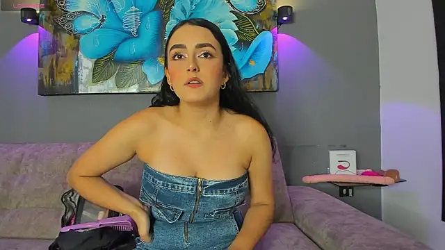 elizabeth lamer online show from February 2026 12:08:01 AM