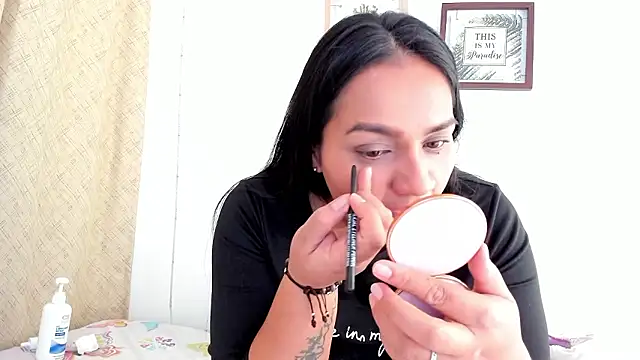 selena jhonson online show from January 2026 02:56:02 PM