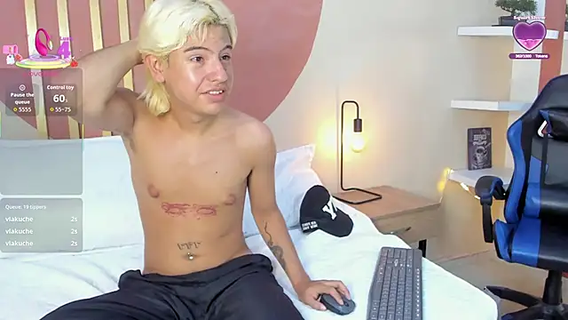 Enrrixxx  online show from September 2025 12:05:02 AM