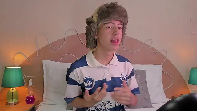 Enrrixxx  online show from November 2025 12:22:01 AM