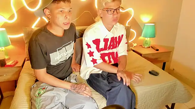 Enrrixxx  online show from November 2025 12:25:02 AM