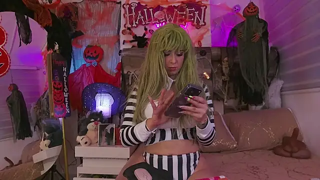 XXMILE online show from October 2025 11:20:01 AM