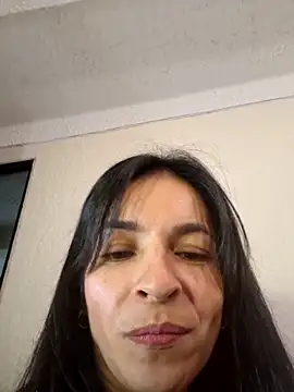 karol rose online show from October 2025 01:40:01 AM