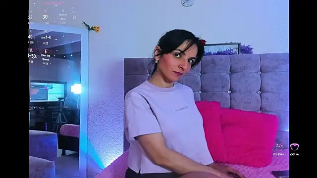 karol rose online show from October 2025 09:40:01 PM