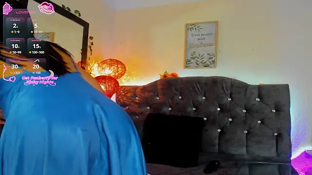 karol rose online show from December 2025 02:49:02 PM