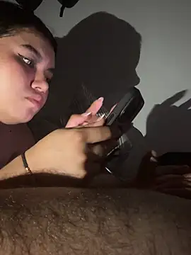 GIIABLOOM online show from April 2026 05:03:01 AM