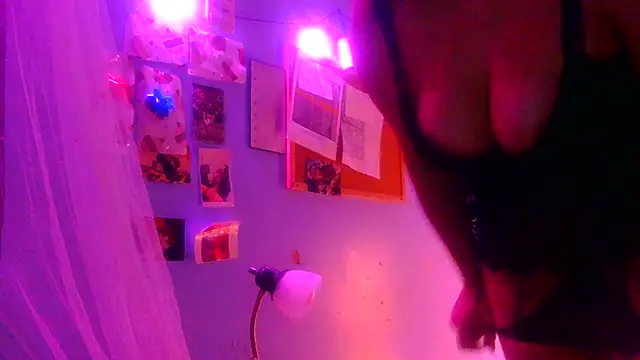 ovmilf online show from December 2025 02:31:01 PM