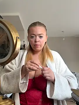 KaylaTrudi online show from November 2025 11:02:02 AM