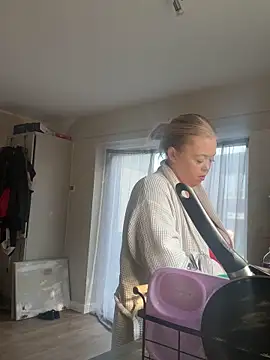 KaylaTrudi online show from September 2025 08:31:02 AM