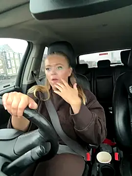 KaylaTrudi online show from November 2025 10:52:02 AM