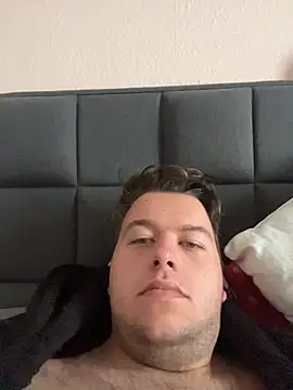 Lars2306 online show from October 2025 12:17:02 PM