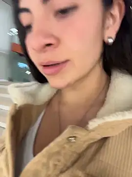 arieel  722 online show from October 2025 03:05:01 AM