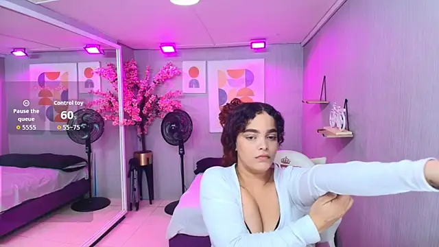 Maggy t18 online show from May 2026 03:28:01 AM