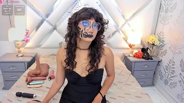 Snapshot of selenareyes chatting on October 2025 09:03:01 PM selenareyes online show from October 2025 09:03:01 PM