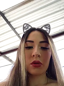 Snapshot of Natasanz chatting on December 2025 08:54:01 PM Natasanz online show from December 2025 08:54:01 PM