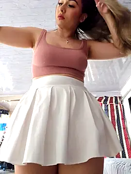 Natasanz online show from September 2025 09:15:01 PM