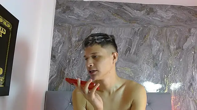 Twinkcock22 online show from April 2026 07:59:01 PM