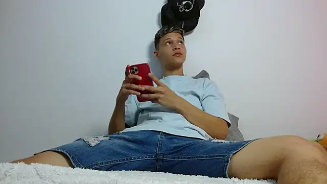 Twinkcock22 online show from April 2026 04:27:02 AM