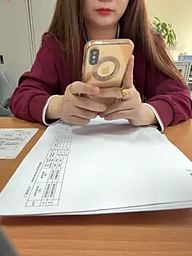 Snapshot of PhuongNhi21 chatting on November 2025 01:11:02 AM PhuongNhi21 online show from November 2025 01:11:02 AM