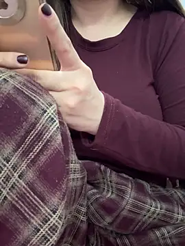 Snapshot of PhuongNhi21 chatting on December 2025 02:12:02 PM PhuongNhi21 online show from December 2025 02:12:02 PM