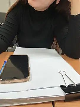 Snapshot of PhuongNhi21 chatting on November 2025 01:10:02 AM PhuongNhi21 online show from November 2025 01:10:02 AM