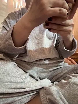 Snapshot of PhuongNhi21 chatting on November 2025 02:23:01 AM PhuongNhi21 online show from November 2025 02:23:01 AM