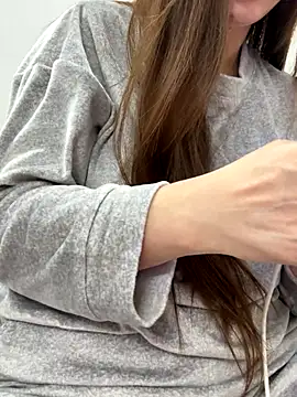 Snapshot of PhuongNhi21 chatting on November 2025 02:05:01 PM PhuongNhi21 online show from November 2025 02:05:01 PM