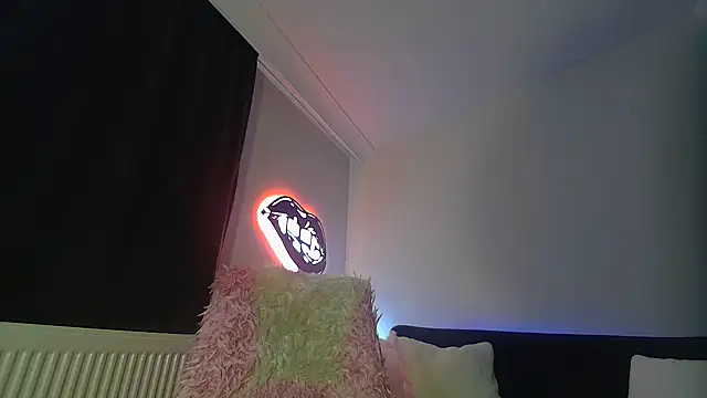 Melisss0404 online show from October 2025 09:23:01 AM