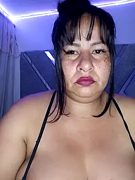 RosenRot07 online show from February 2026 02:33:02 AM