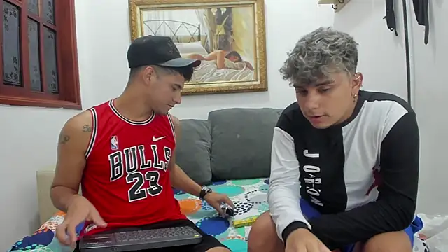 DavilANDkevin2 online show from September 2025 02:18:02 AM