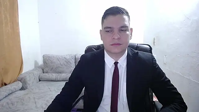 Victor Maitland online show from April 2026 07:22:01 PM