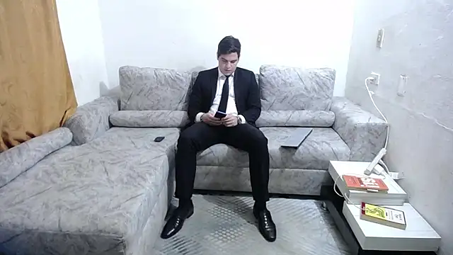 Victor Maitland online show from March 2026 03:54:01 AM