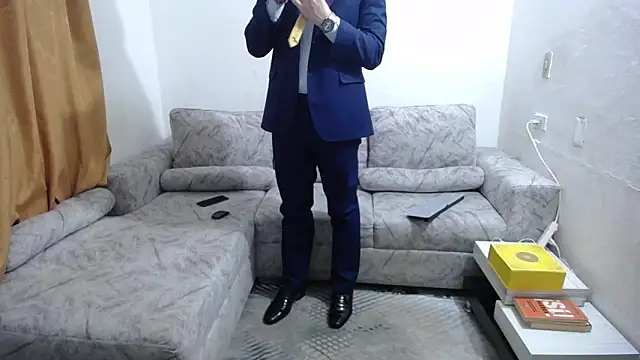 Victor Maitland online show from March 2026 09:05:02 PM