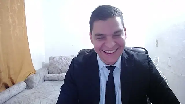 Victor Maitland online show from December 2025 03:41:01 AM