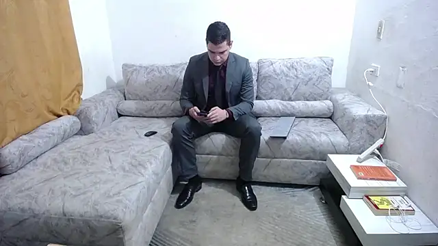 Victor Maitland online show from October 2025 03:38:02 AM